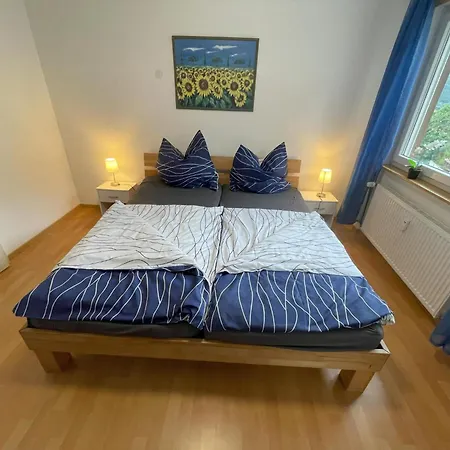 Traumferienwohnung - Mit Schoenem Wintergarten Apartmán
