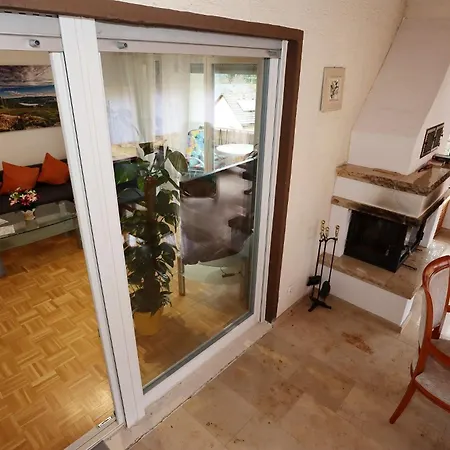 Apartmán Traumferienwohnung - Mit Schoenem Wintergarten
